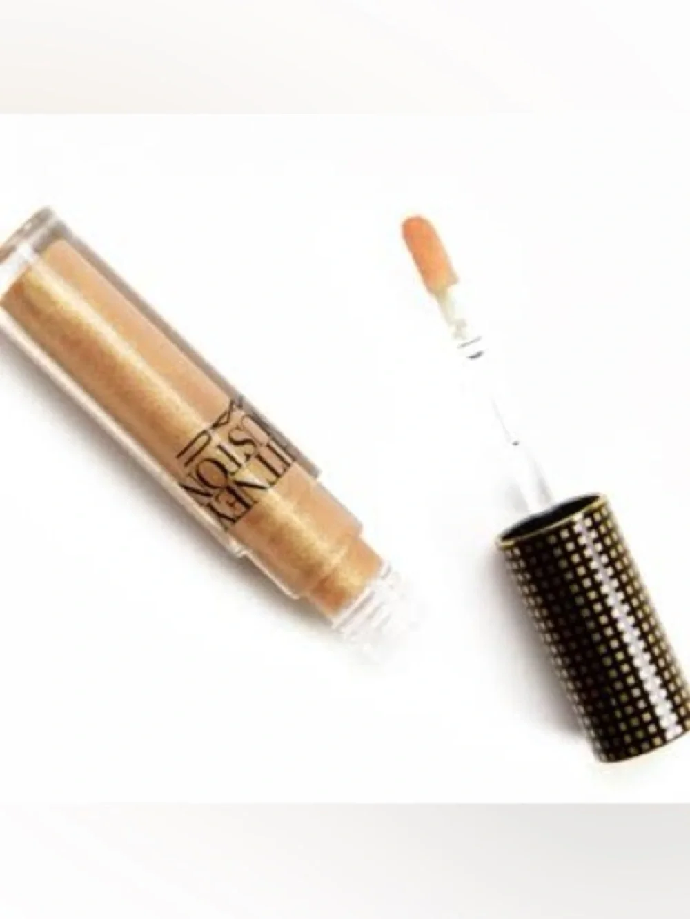 MAC Cosmetics limited edition